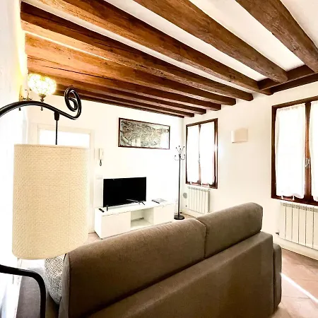 Rossini Apartment-2